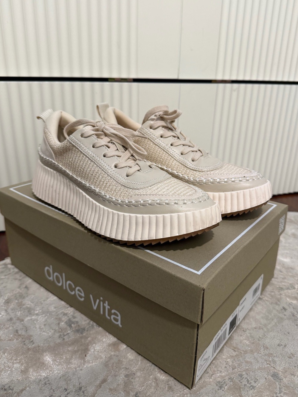 Dolce Vita Daran Wedge Sneaker - Ivory 9 - Picture 2 of 13